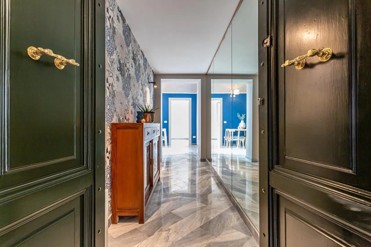 37 Monti Apartment Rome